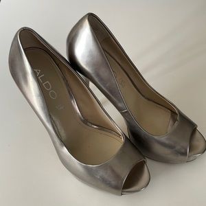 Aldo high platform heels